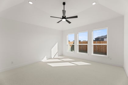 Valencia on The Lake - Photo 18