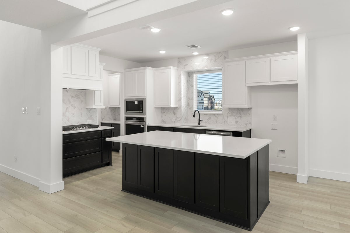 Villages of Creekwood - Photo 20