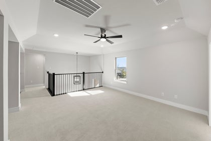 Valencia on The Lake - Photo 26