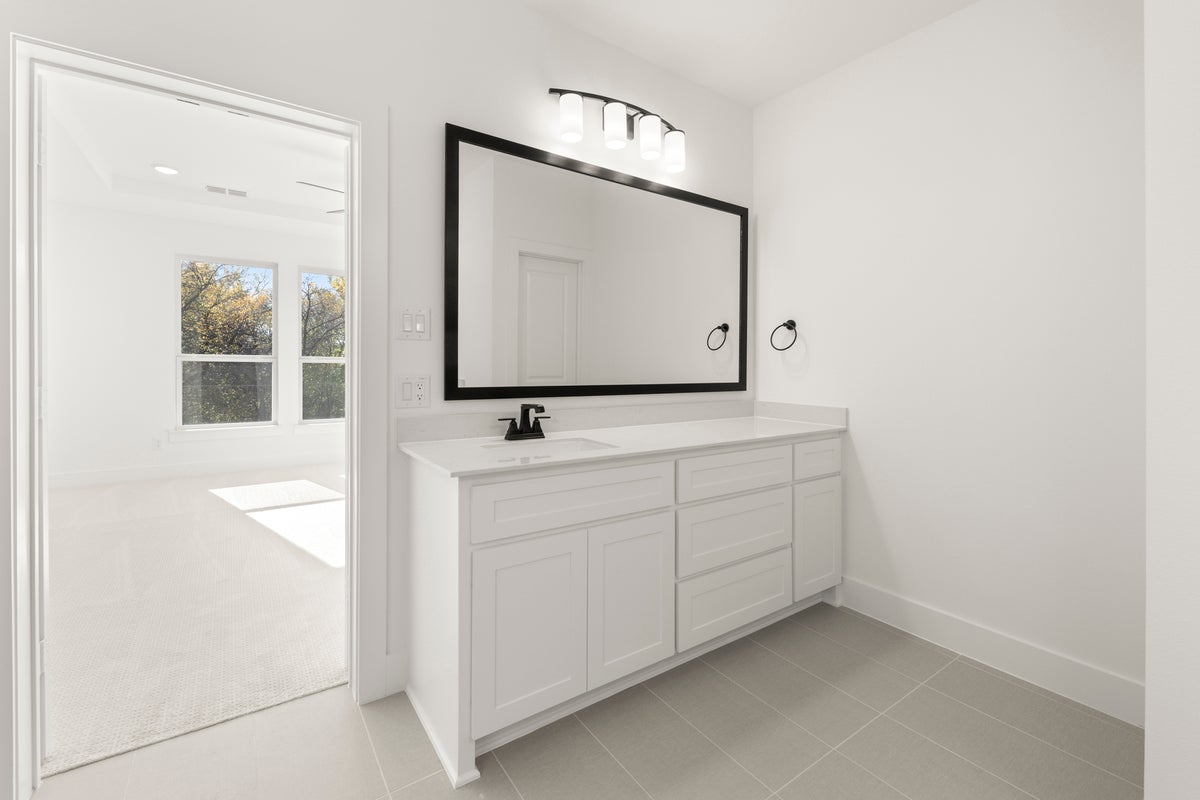 Valencia on The Lake - Photo 21