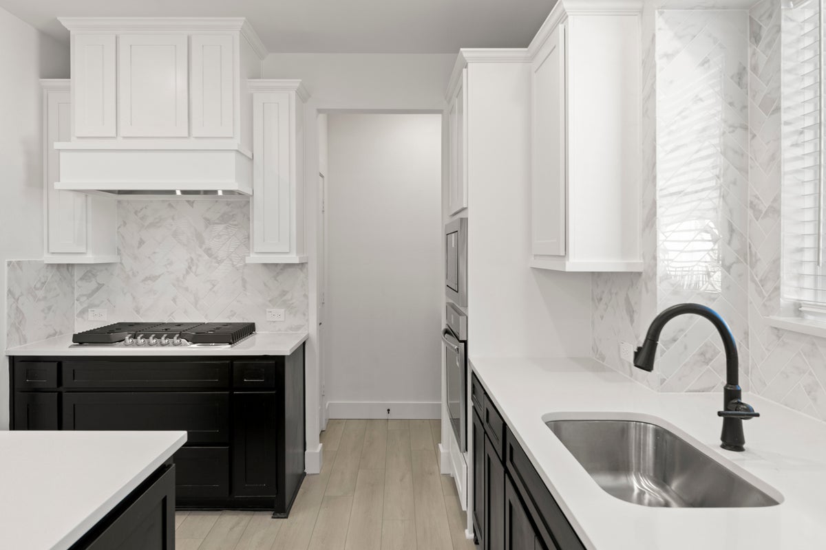 Villages of Creekwood - Photo 22