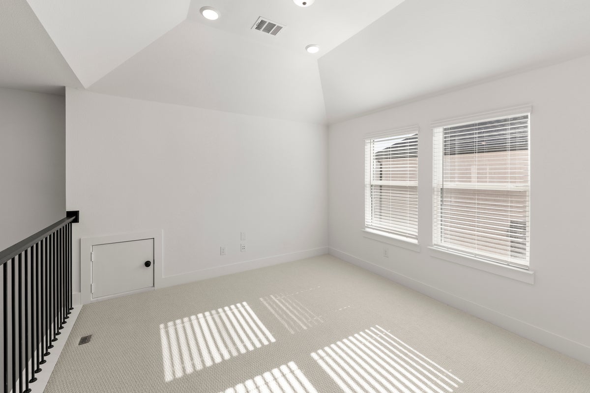 Villages of Creekwood - Photo 25