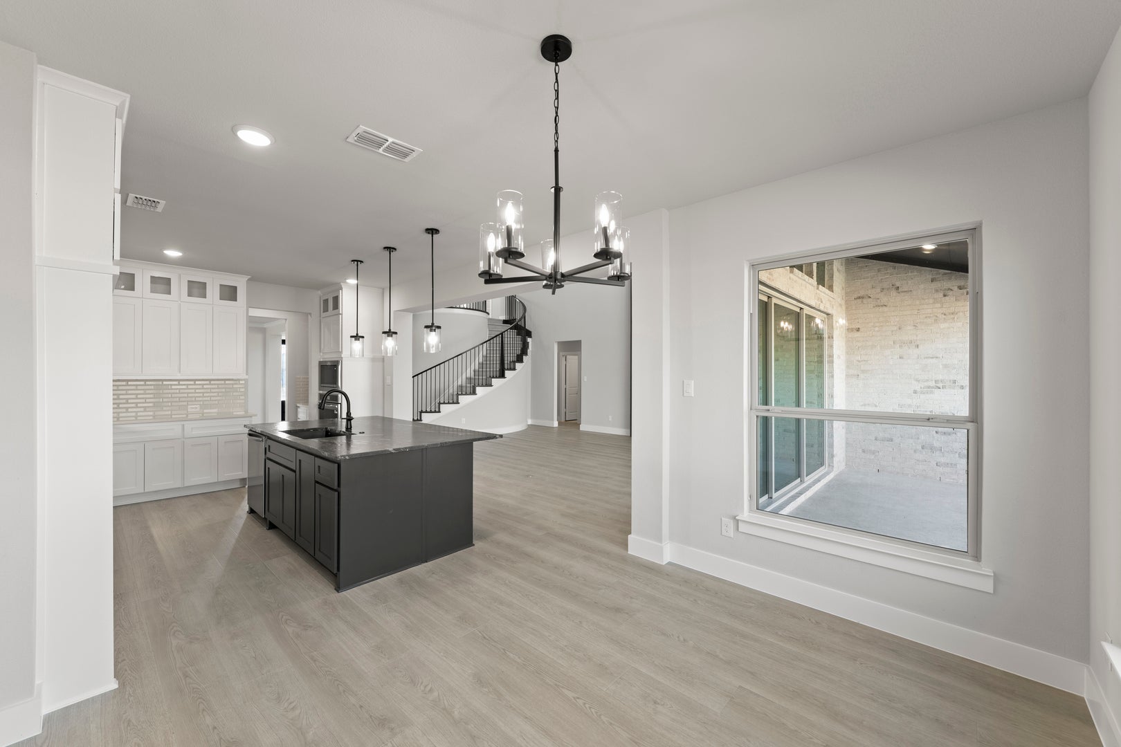 Valencia on The Lake - 16