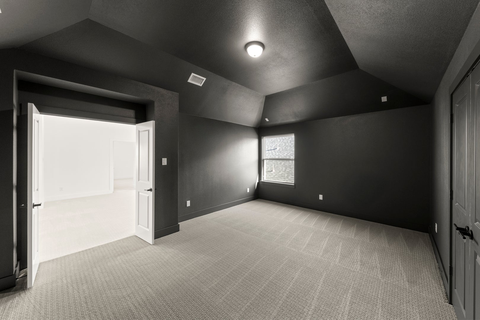 Valencia on The Lake - 26