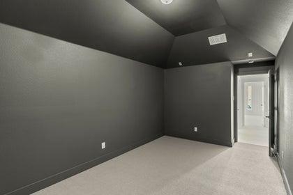 Valencia on The Lake - Photo 26