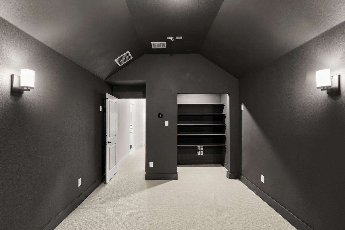 Villages of Creekwood - Photo 27