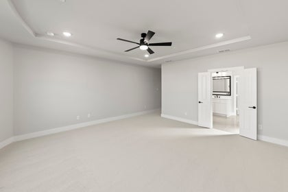 Valencia on The Lake - Photo 19