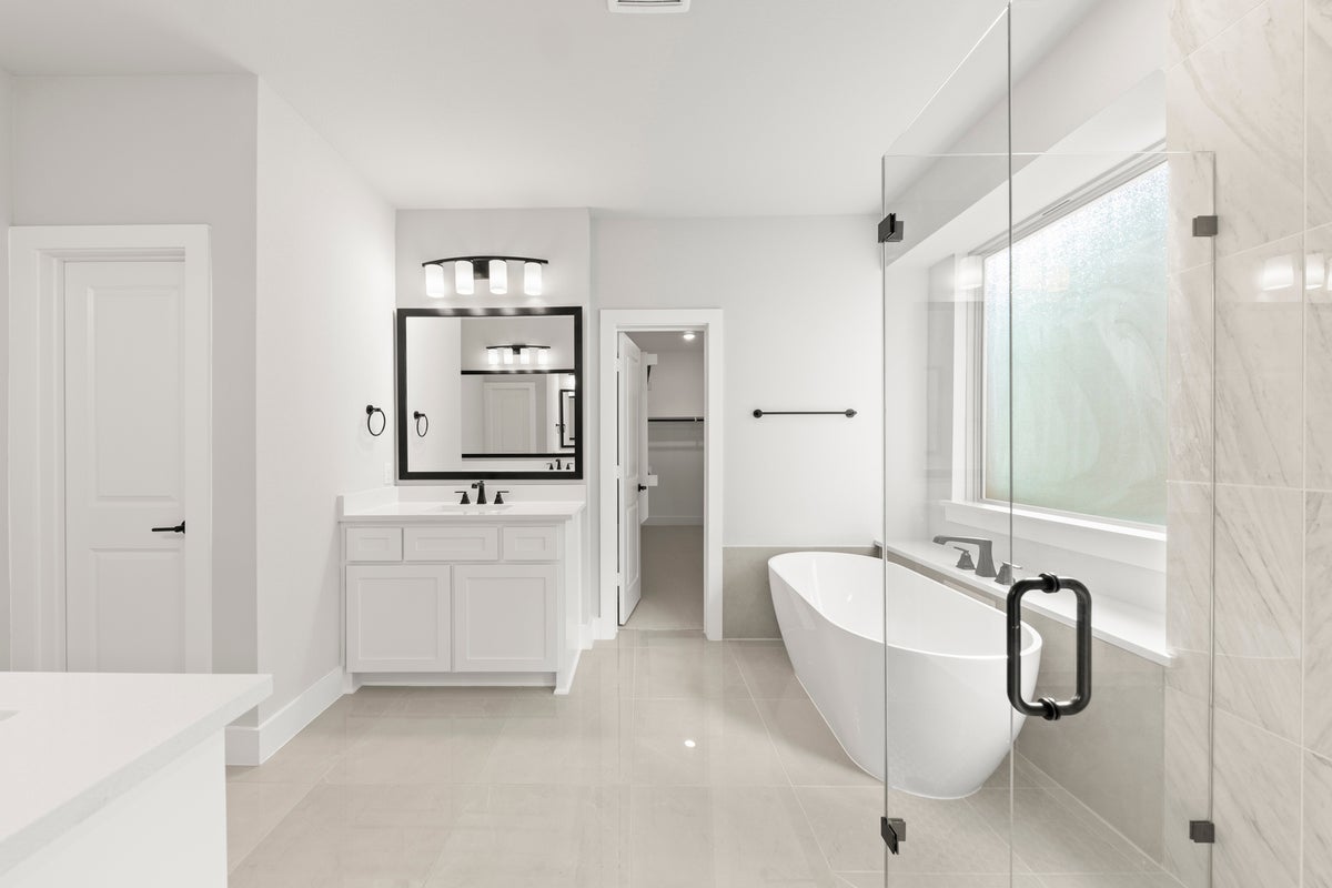 Valencia on The Lake - Photo 23