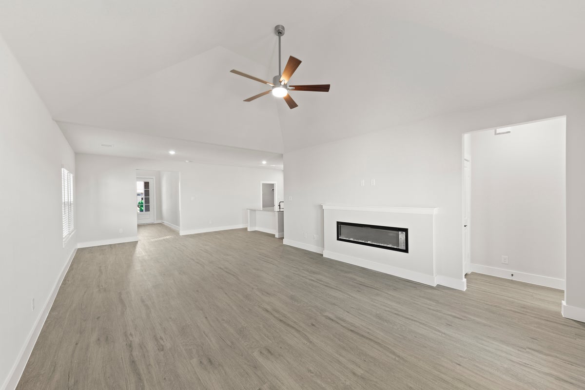 The Villages of Hurricane Creek - Photo 16