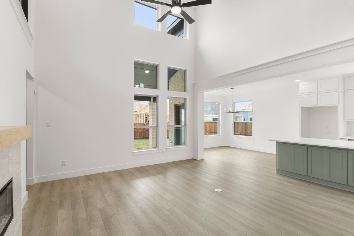 Villages of Creekwood - Photo 16