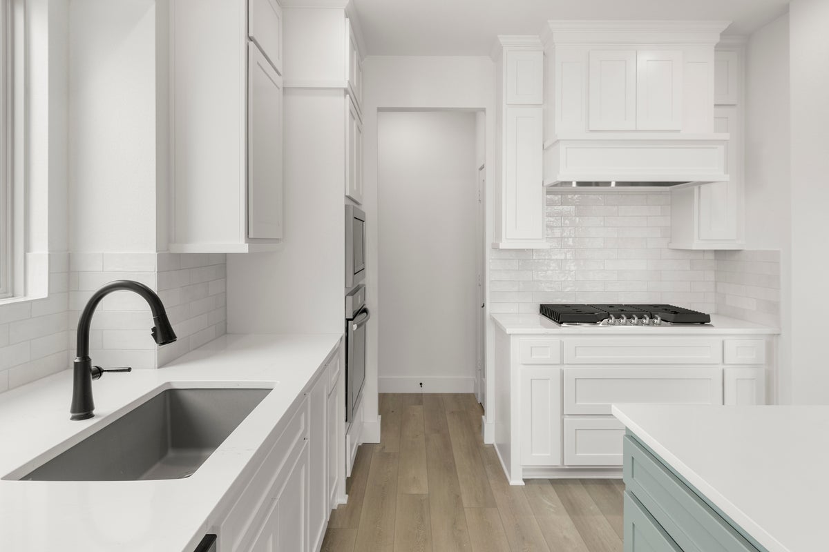 Villages of Creekwood - Photo 20