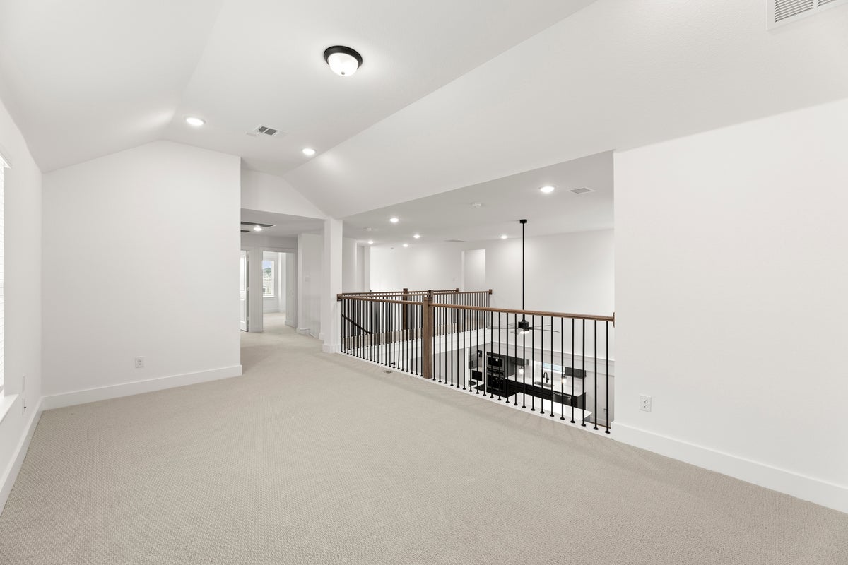 Villages of Creekwood - Photo 23