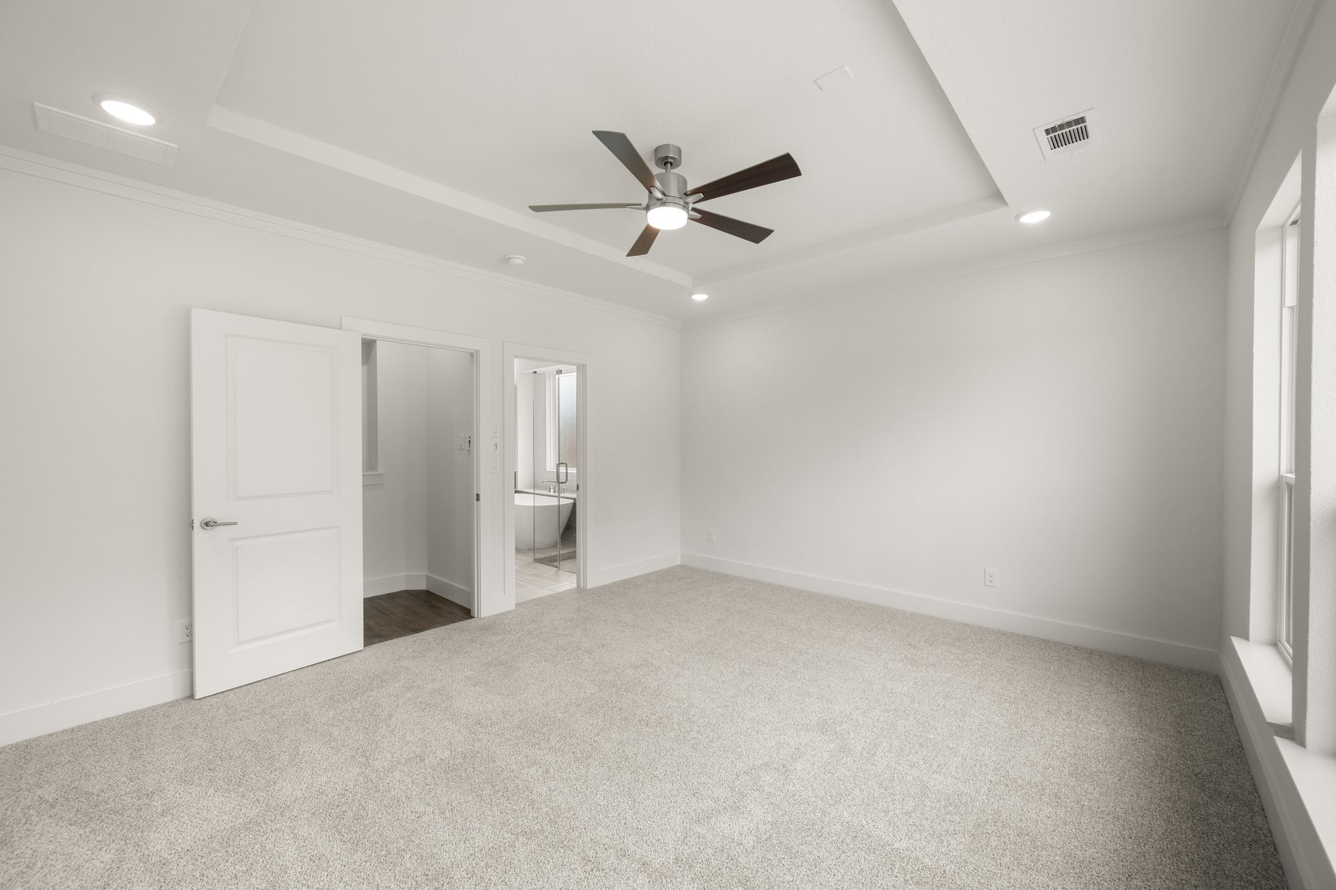 Primary • Suite • Front
