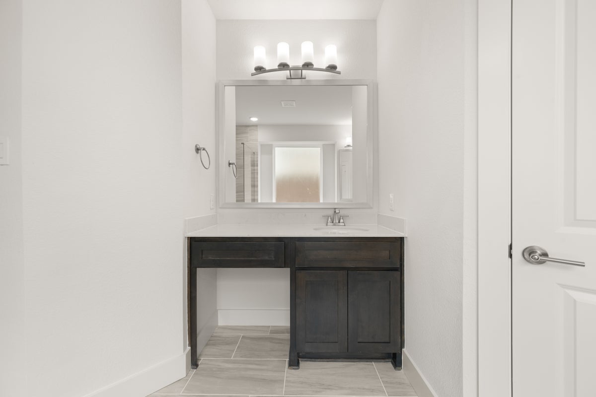 Primary • Suite • Front
