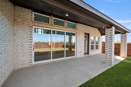 Entry • Exterior