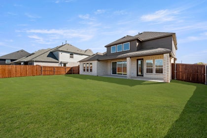 Entry • Exterior