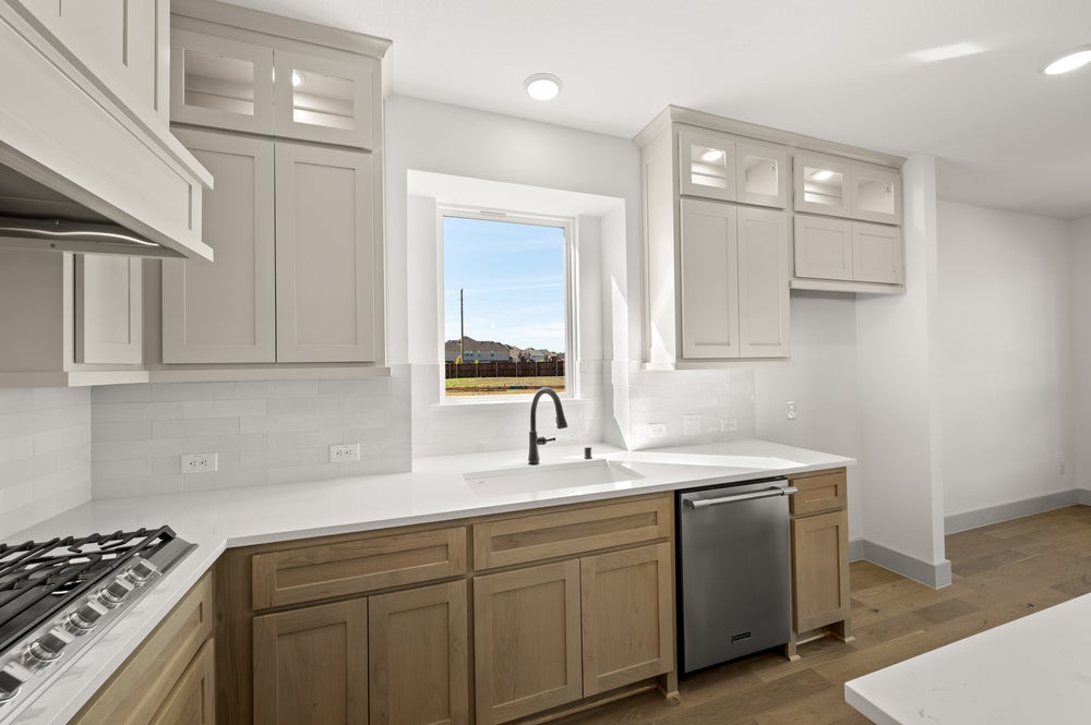 Kitchen • Entry