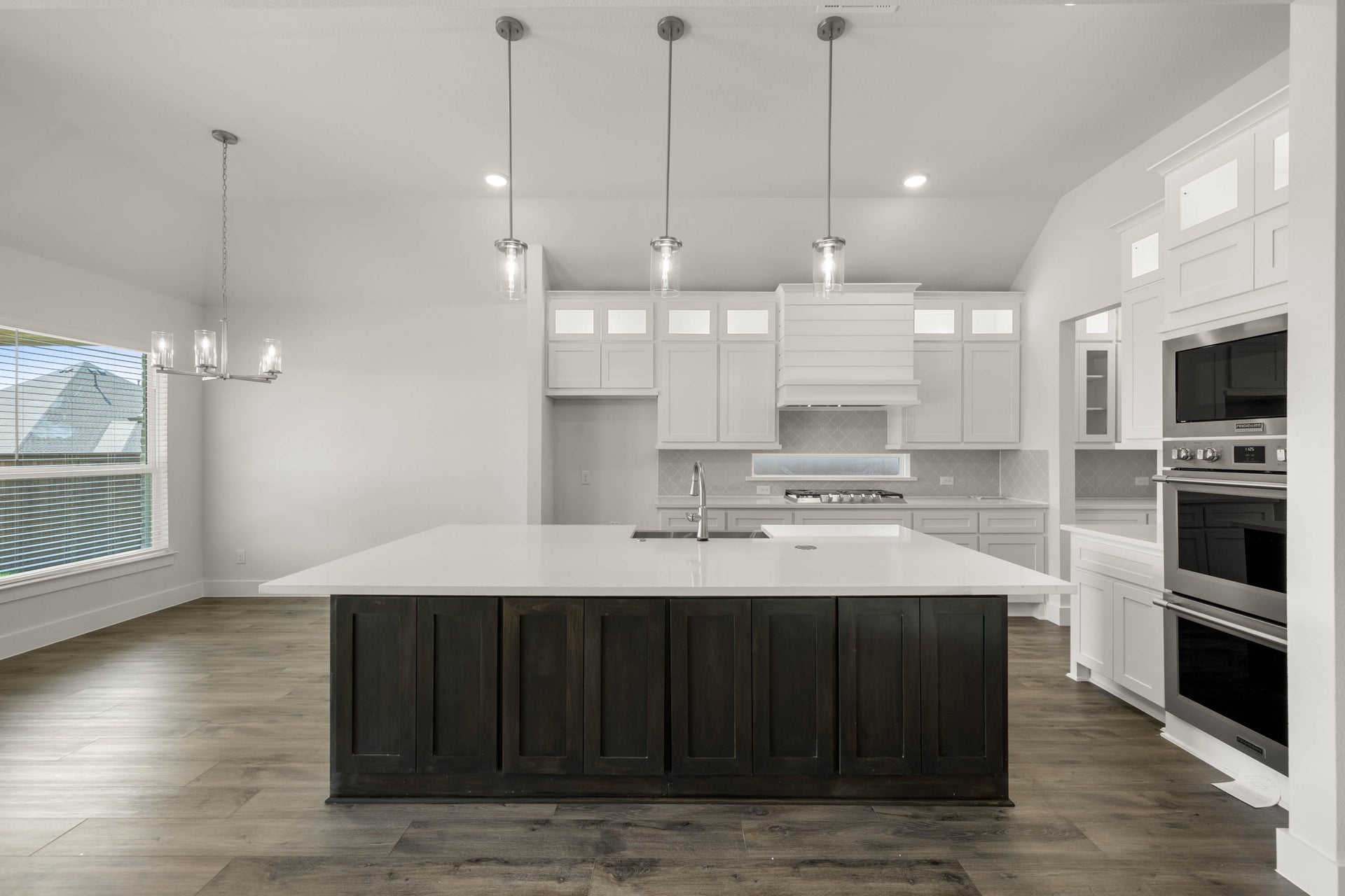 Kitchen • Front