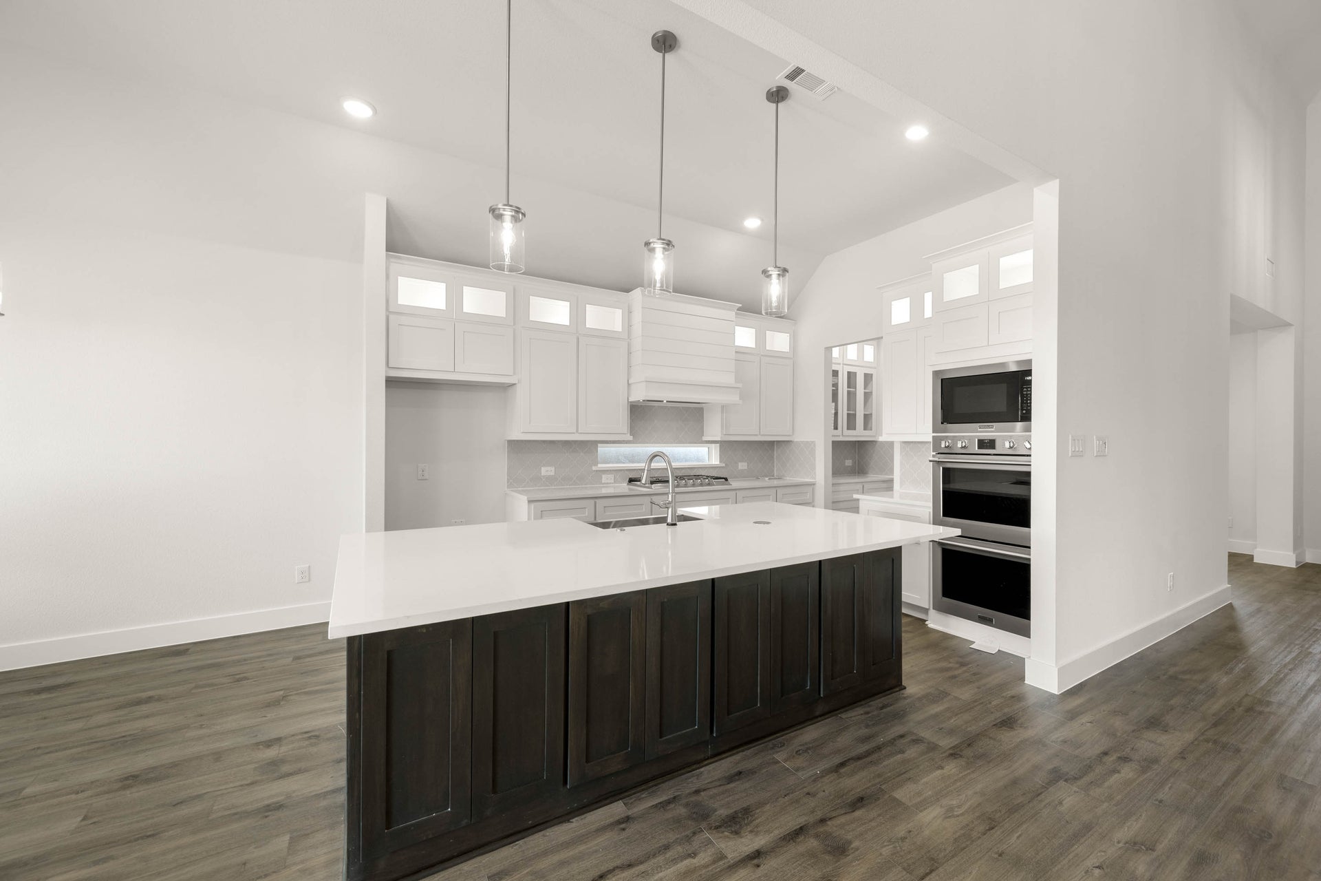 Kitchen • Front
