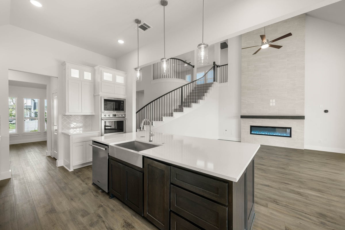 Kitchen • Front
