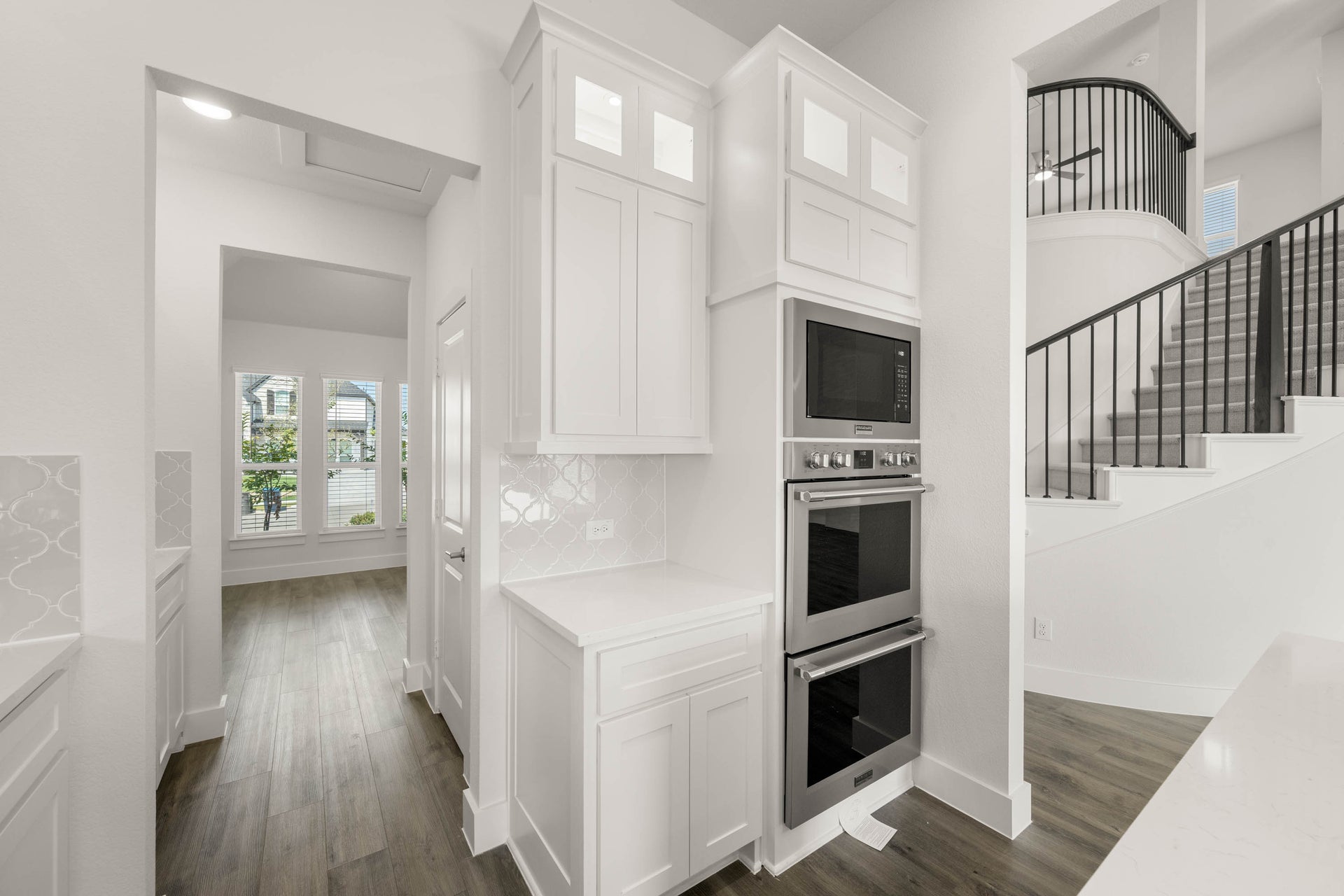 Kitchen • Front