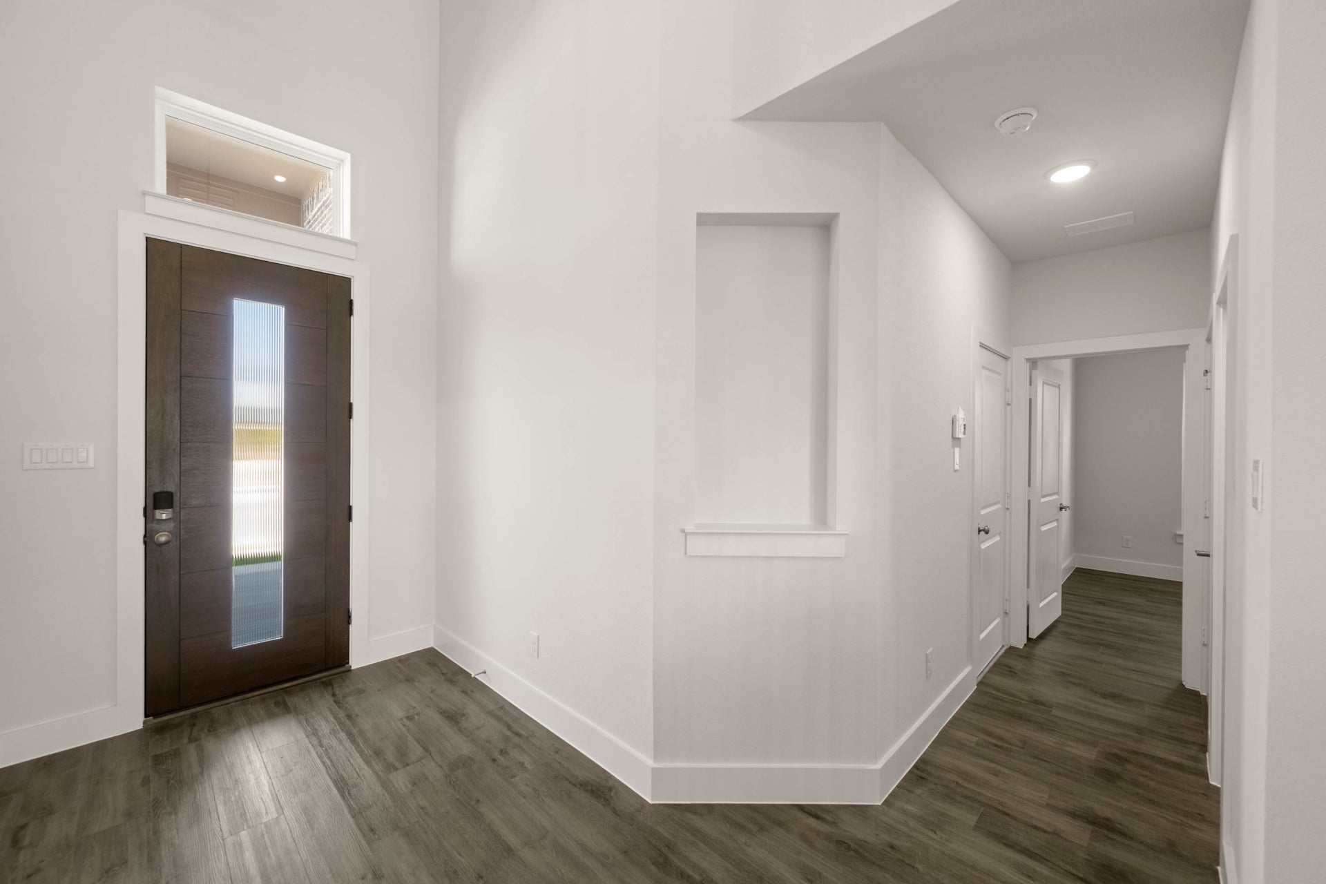 Entry • Front