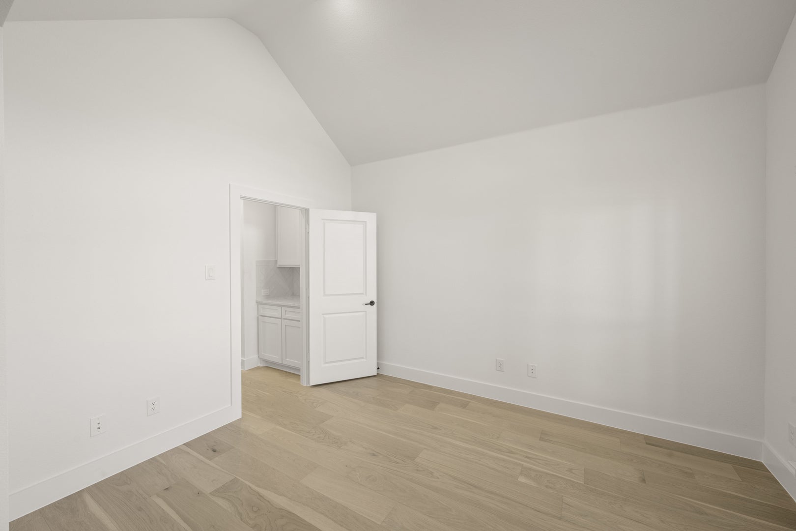 Hawkins Meadows - 08