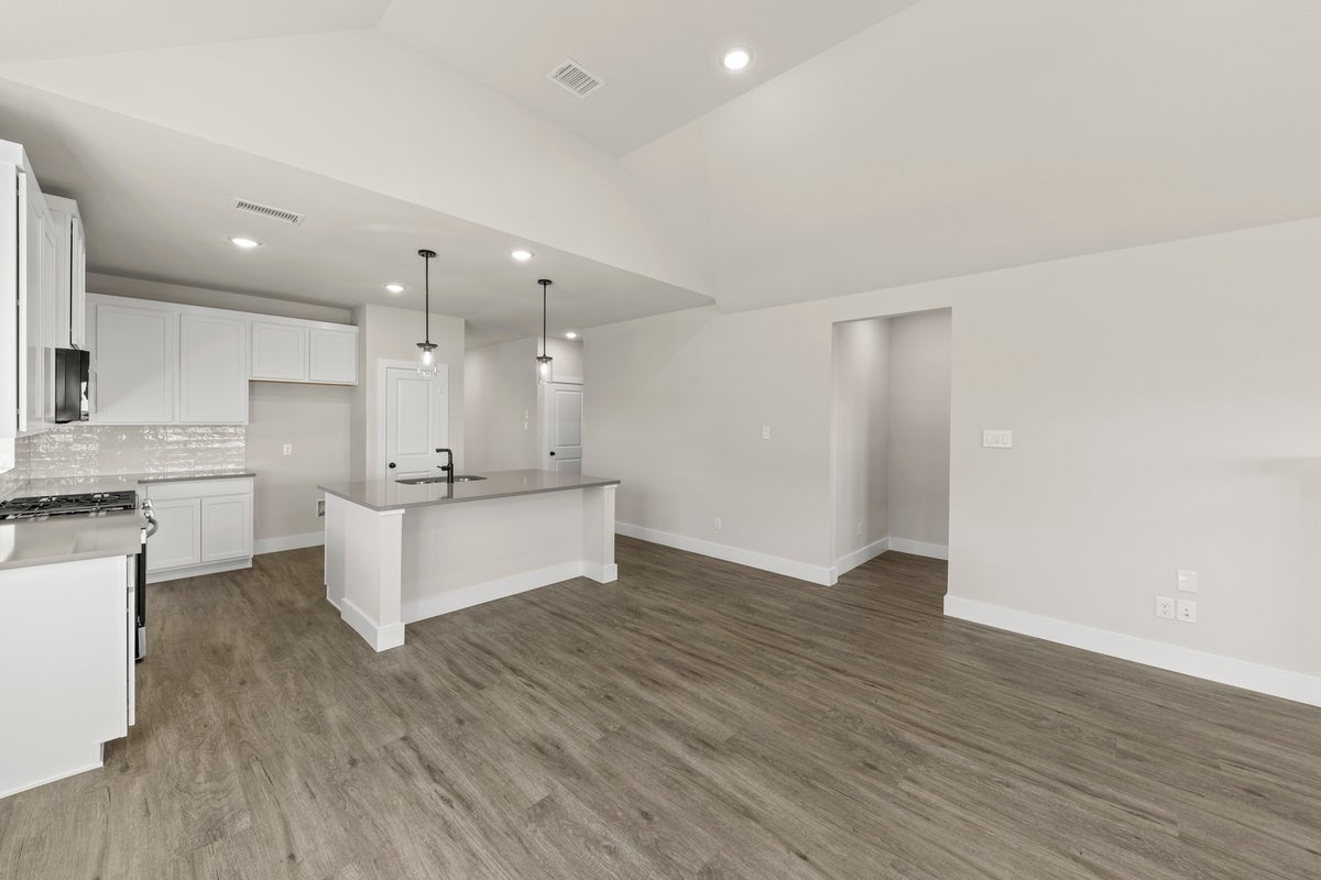 Las Lomas - Photo 13