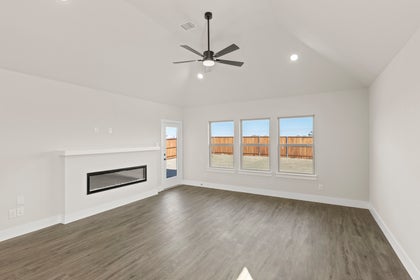 Las Lomas - Photo 16