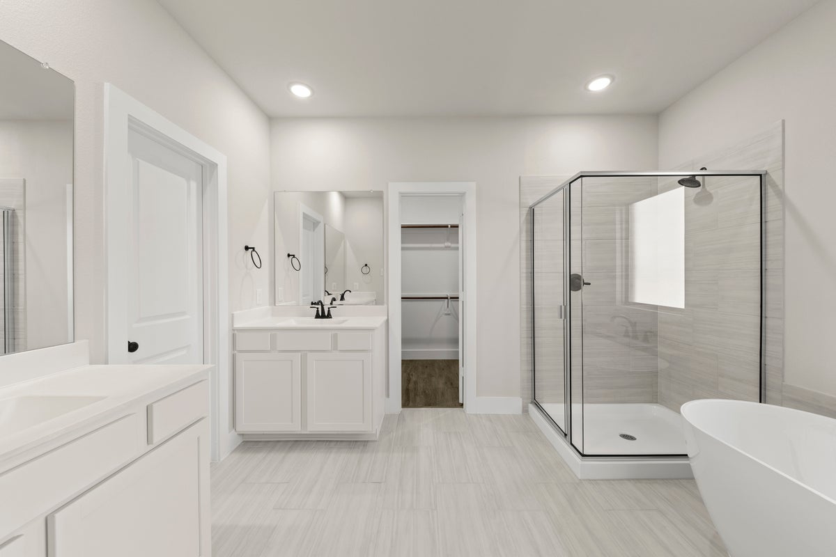 Las Lomas - Photo 20