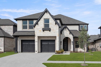 Sutton Fields - Photo 01