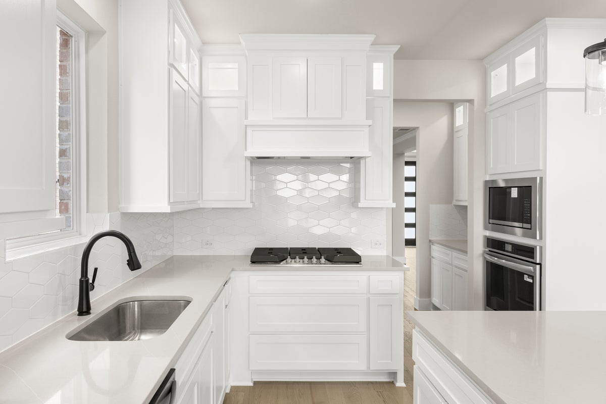 Sutton Fields - Photo 15