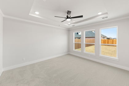 Valencia on The Lake - Photo 17