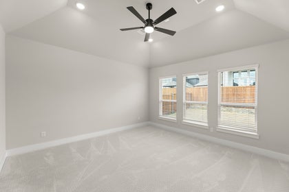 Sutton Fields - Photo 17