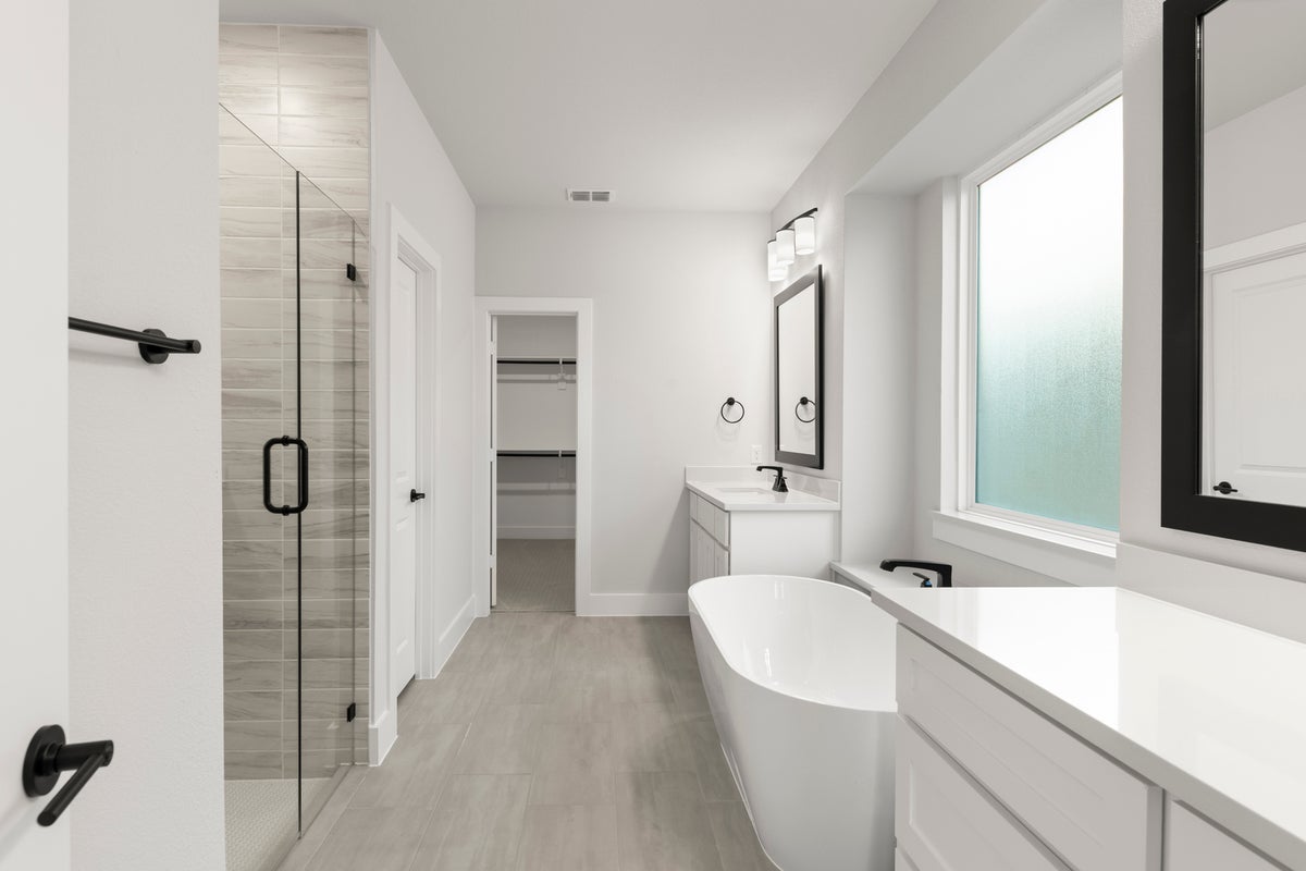 Valencia on The Lake - Photo 19