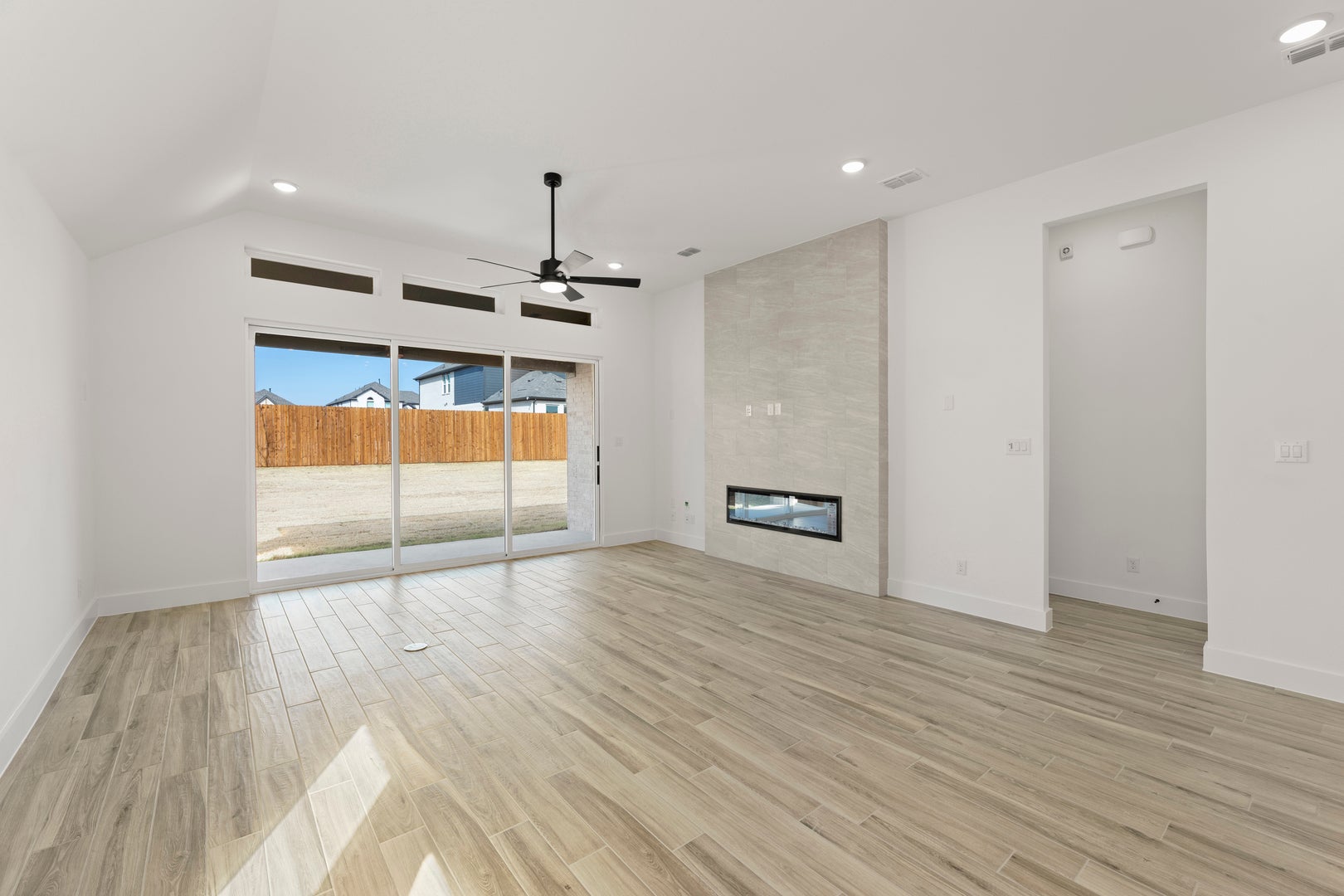 Valencia on The Lake - 18