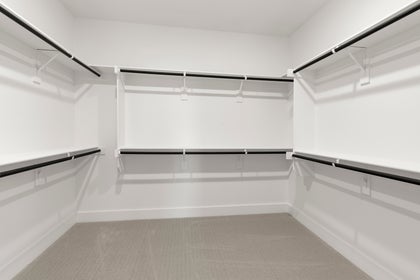 Valencia on The Lake - Photo 23