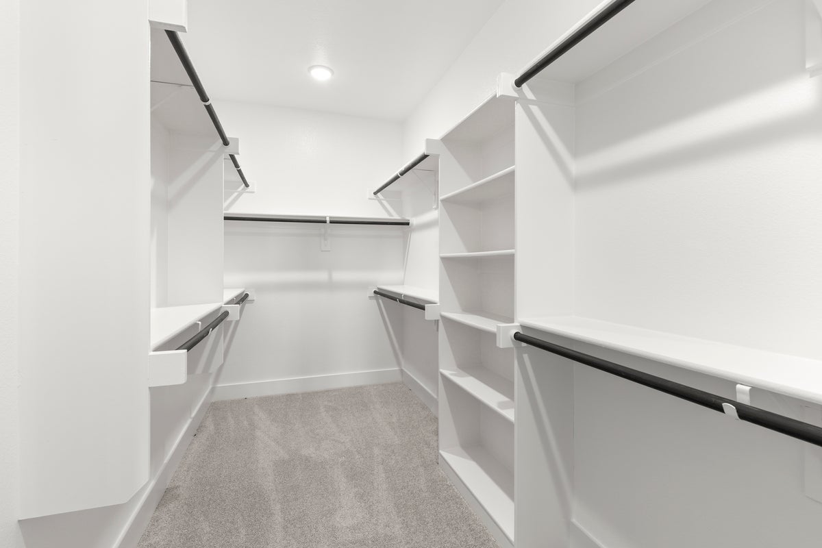 Sutton Fields - Photo 24