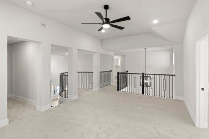 Valencia on The Lake - Photo 25