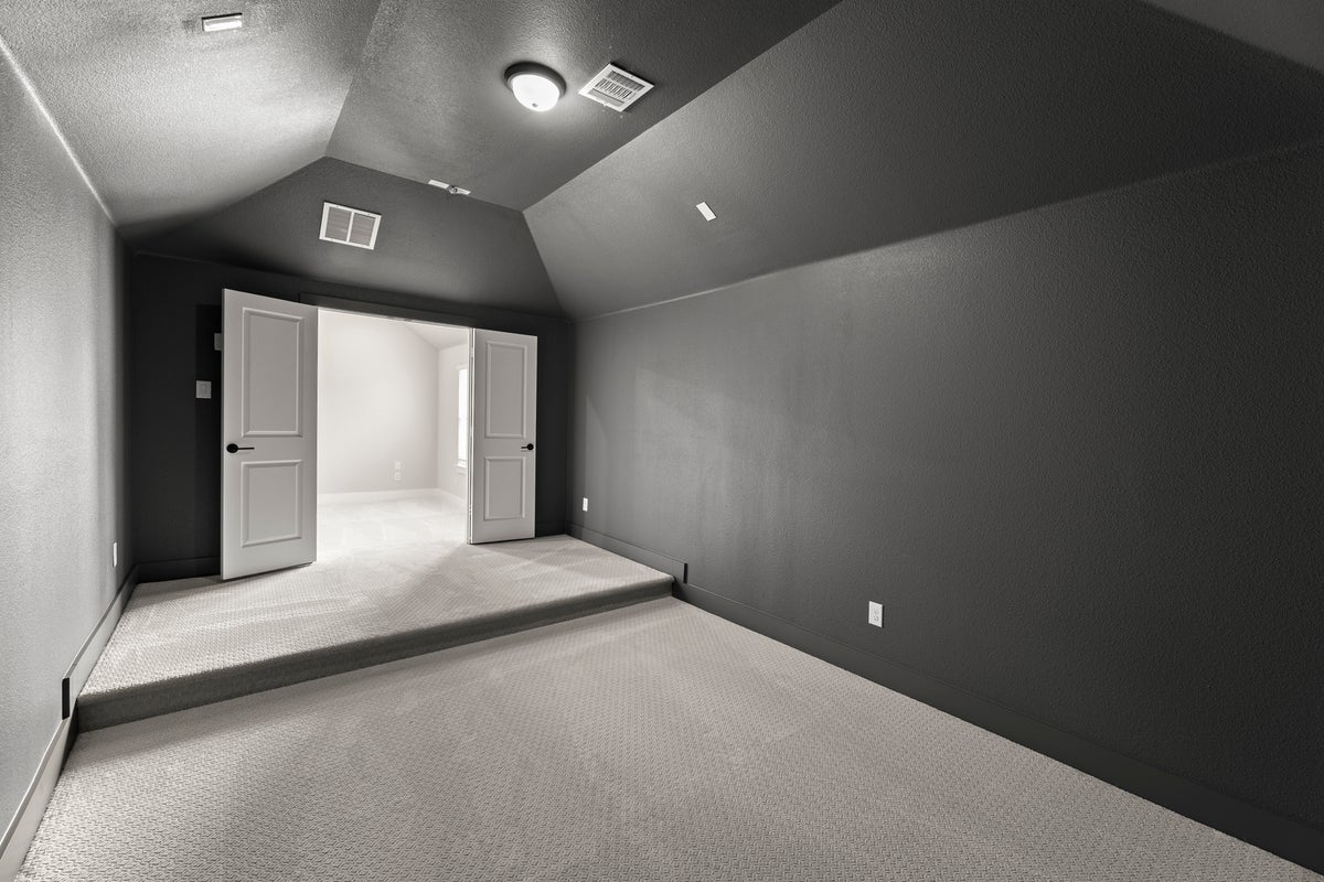 Sutton Fields - Photo 26