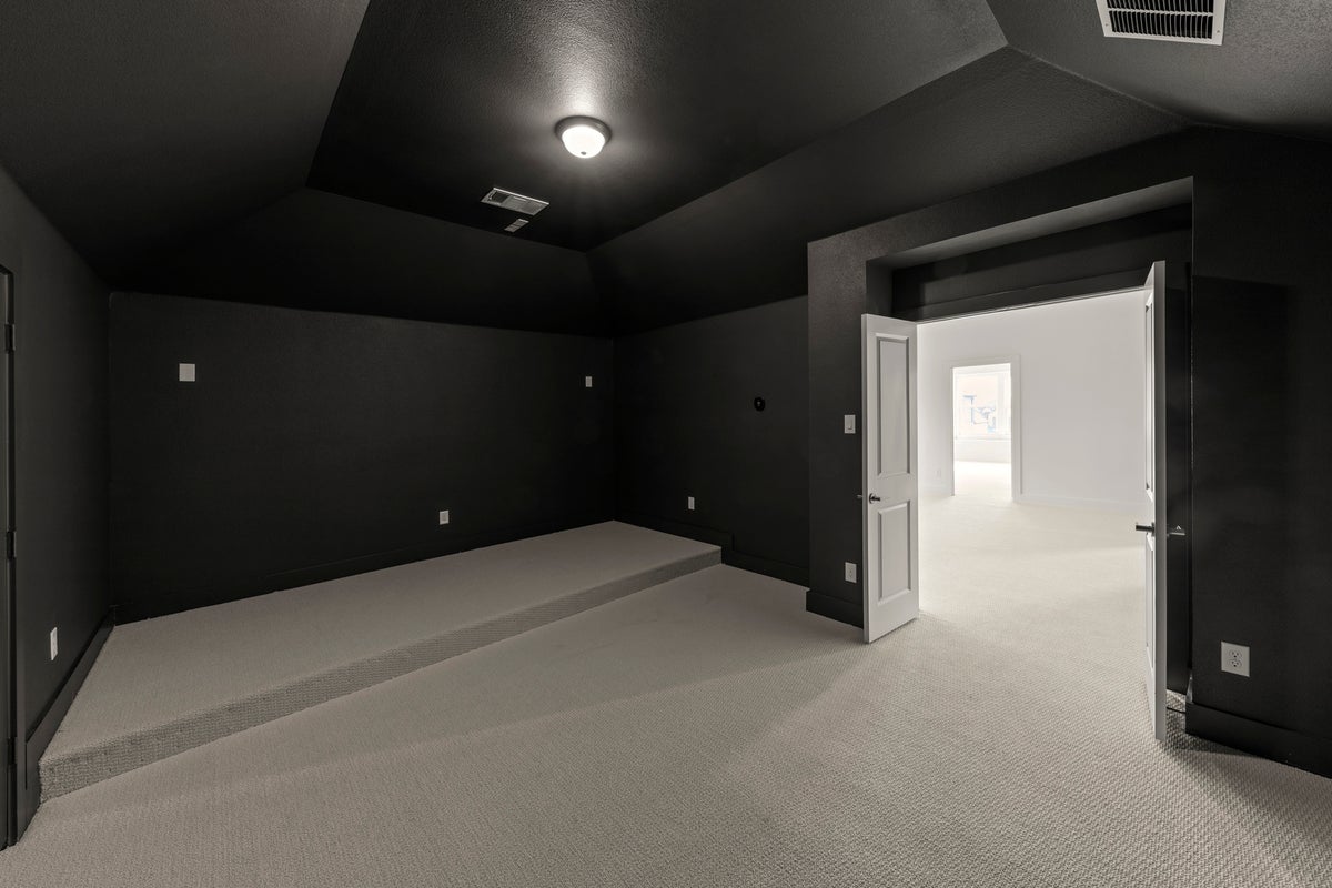 Sutton Fields - Photo 26