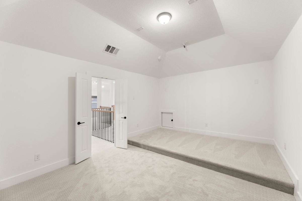 Sutton Fields - Photo 26