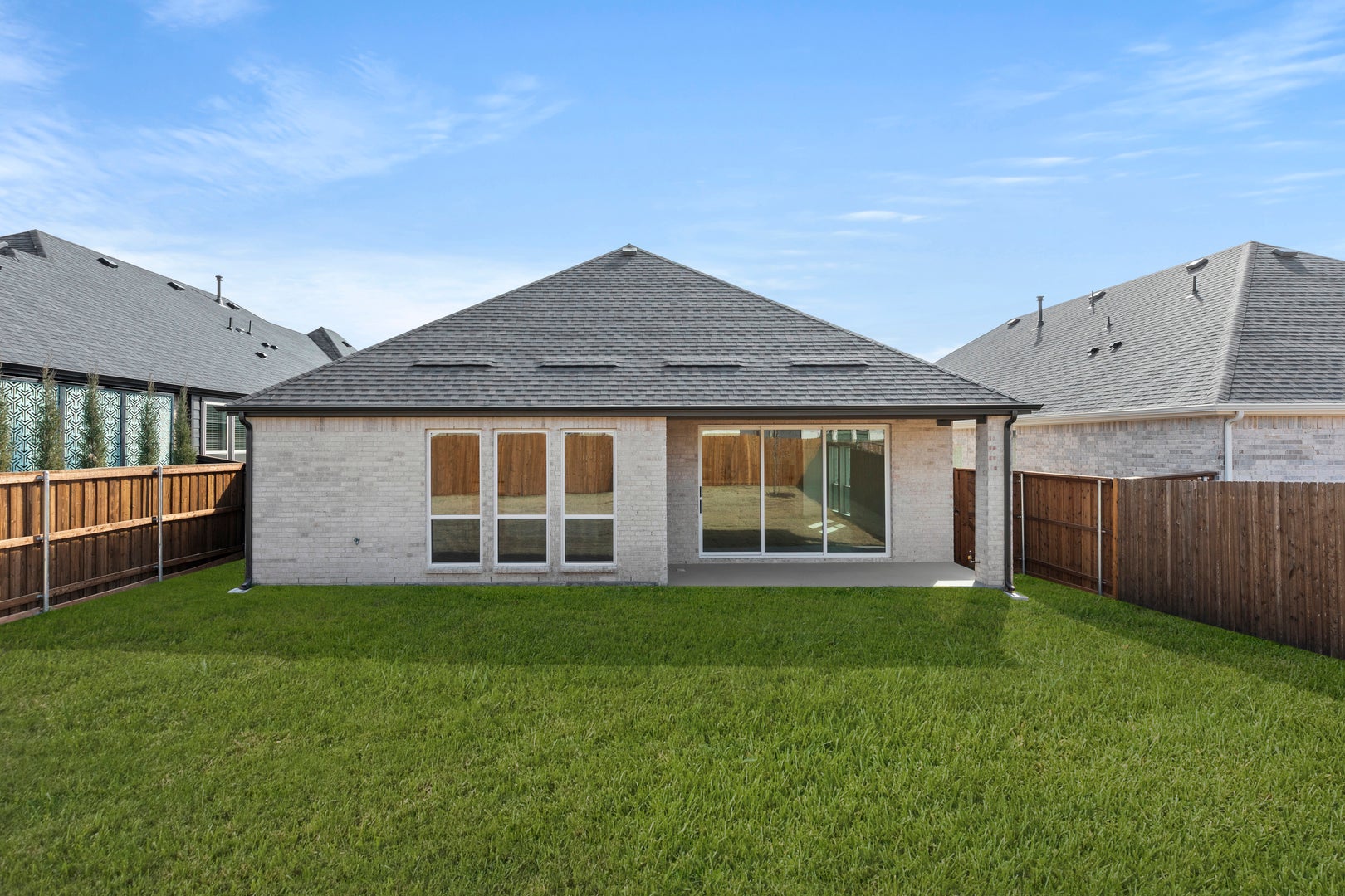 Valencia on The Lake - 04