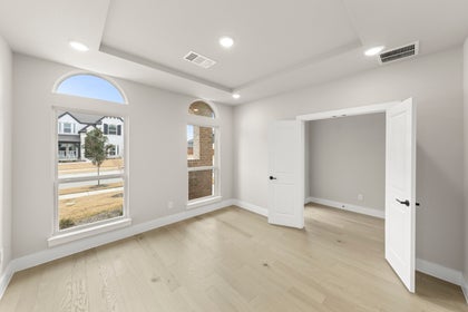 Sutton Fields - Photo 07