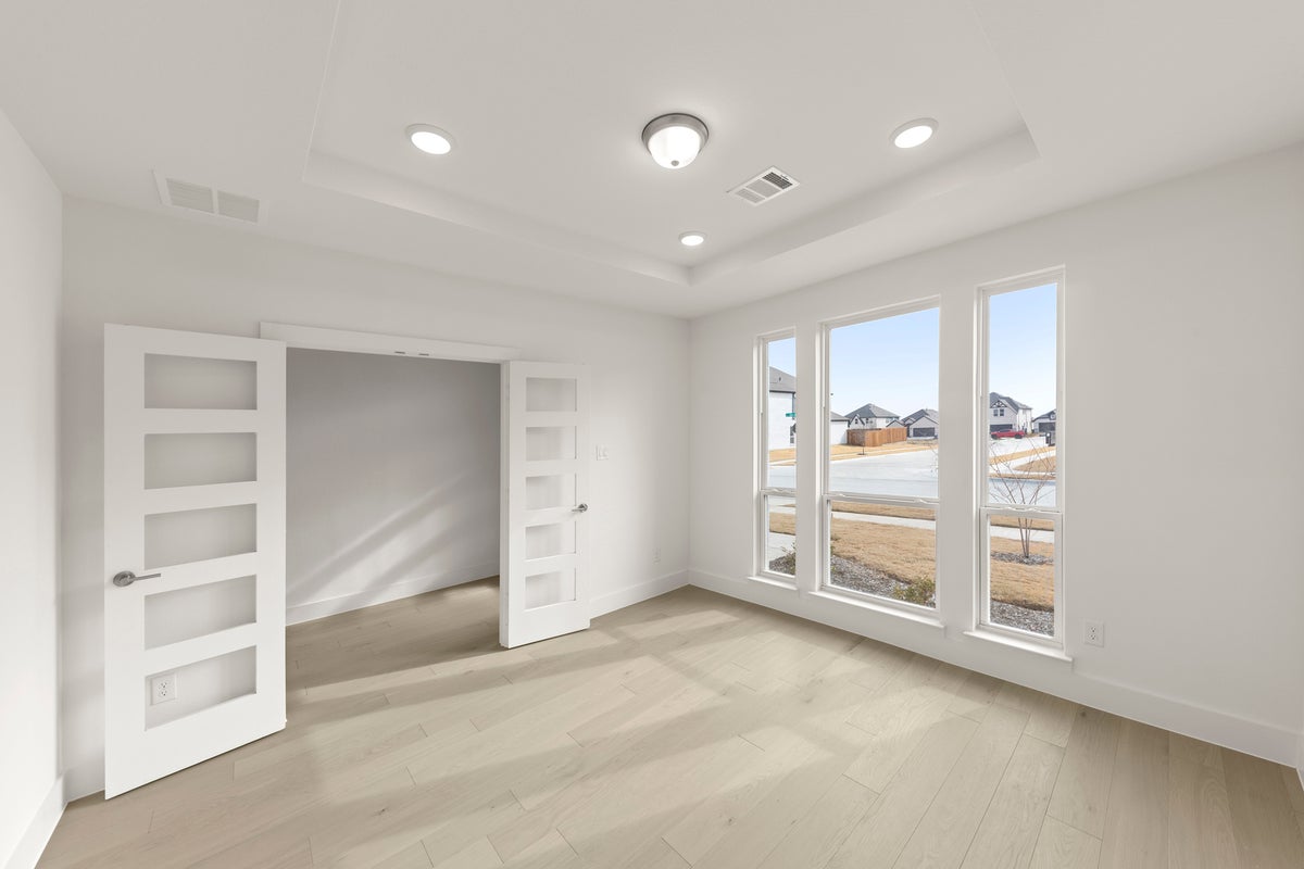 Sutton Fields - Photo 06