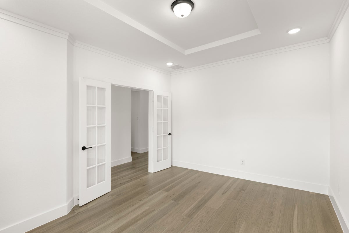 Sutton Fields - Photo 07