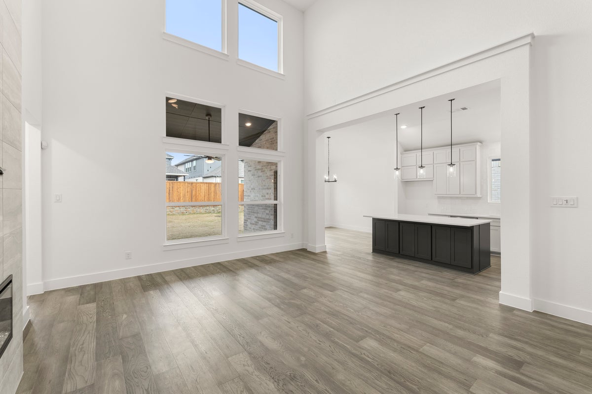 Sutton Fields - Photo 08