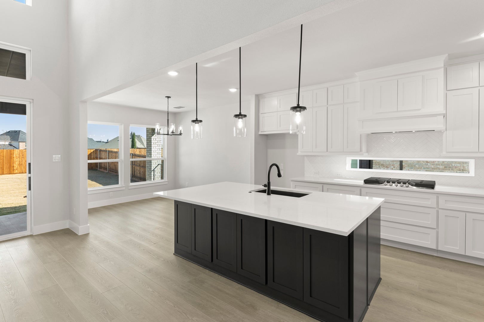 Valencia on The Lake - 12