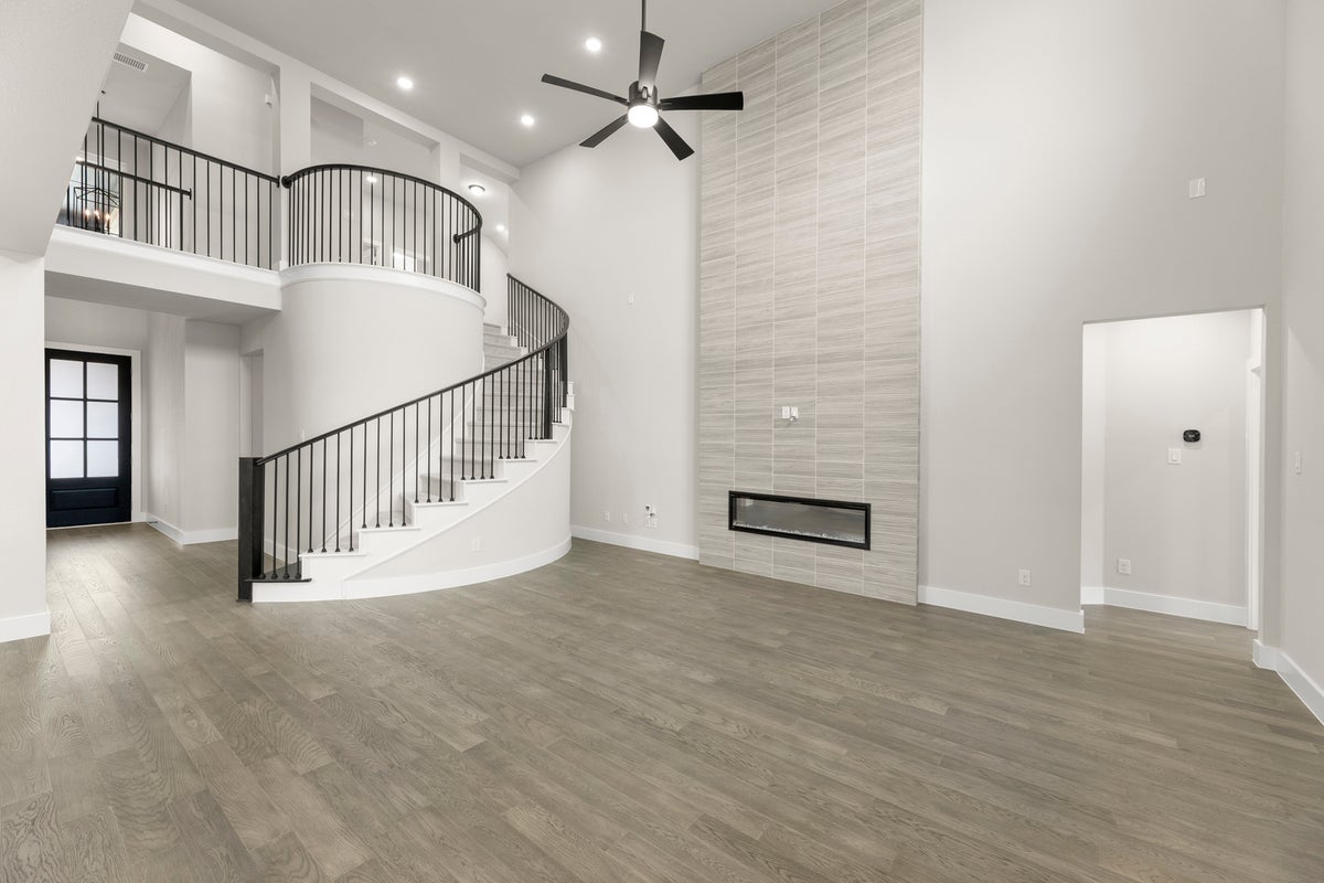 Sutton Fields - Photo 10