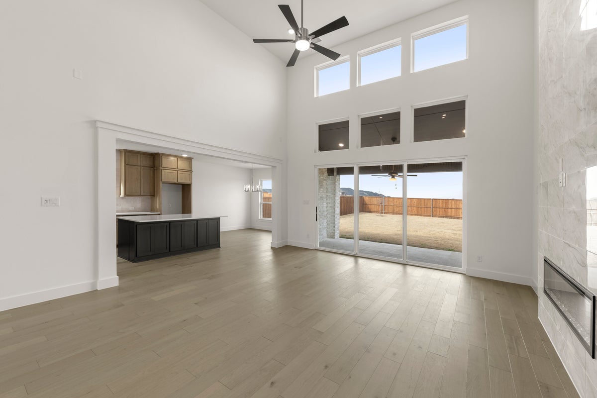 Sutton Fields - Photo 09